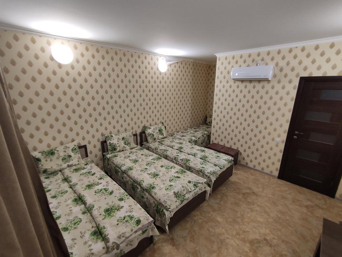Karavan Hotel Bila Krynytsya  Exterior photo