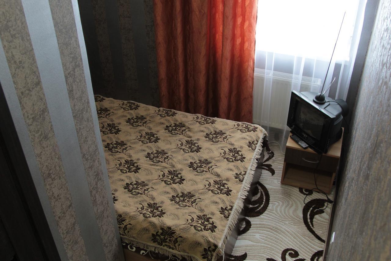 Karavan Hotel Bila Krynytsya  Exterior photo