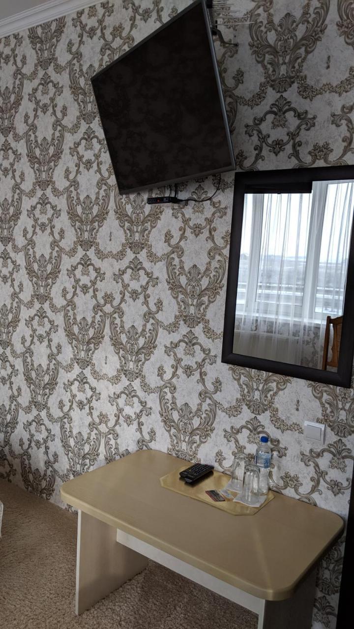 Karavan Hotel Bila Krynytsya  Exterior photo